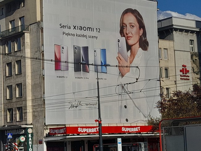 Baner Xiaomi 12 i Iga Świątek, Aleje Jerozolimskie